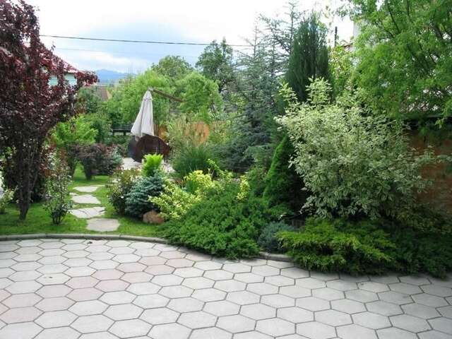 Отель Hotel Oasis Брашов-33